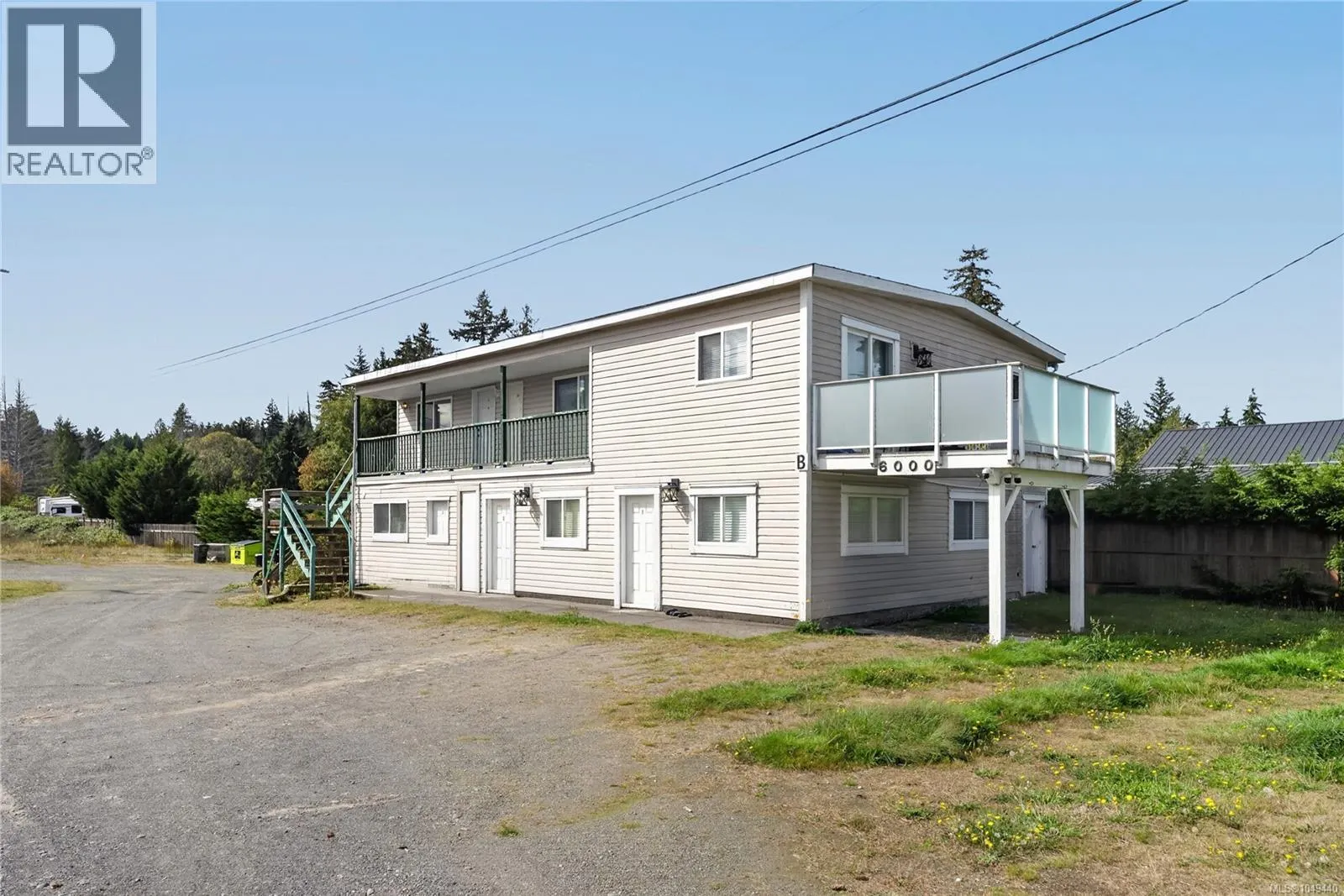 6001/6010 Island Hwy W