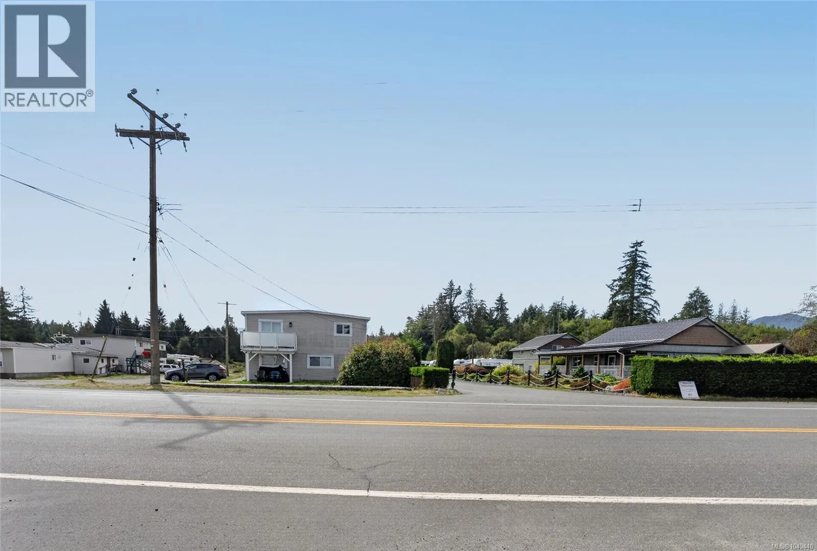 6001/6010 Island Hwy W