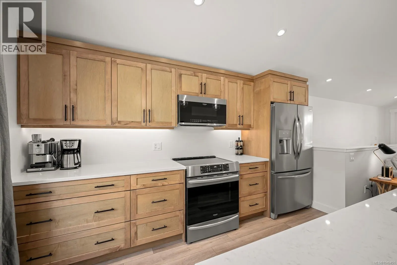 425 Arrowsmith Ridge