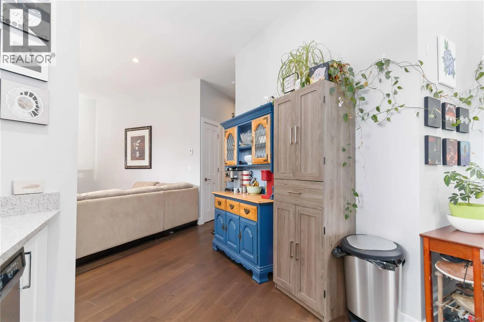 708 Demel Pl