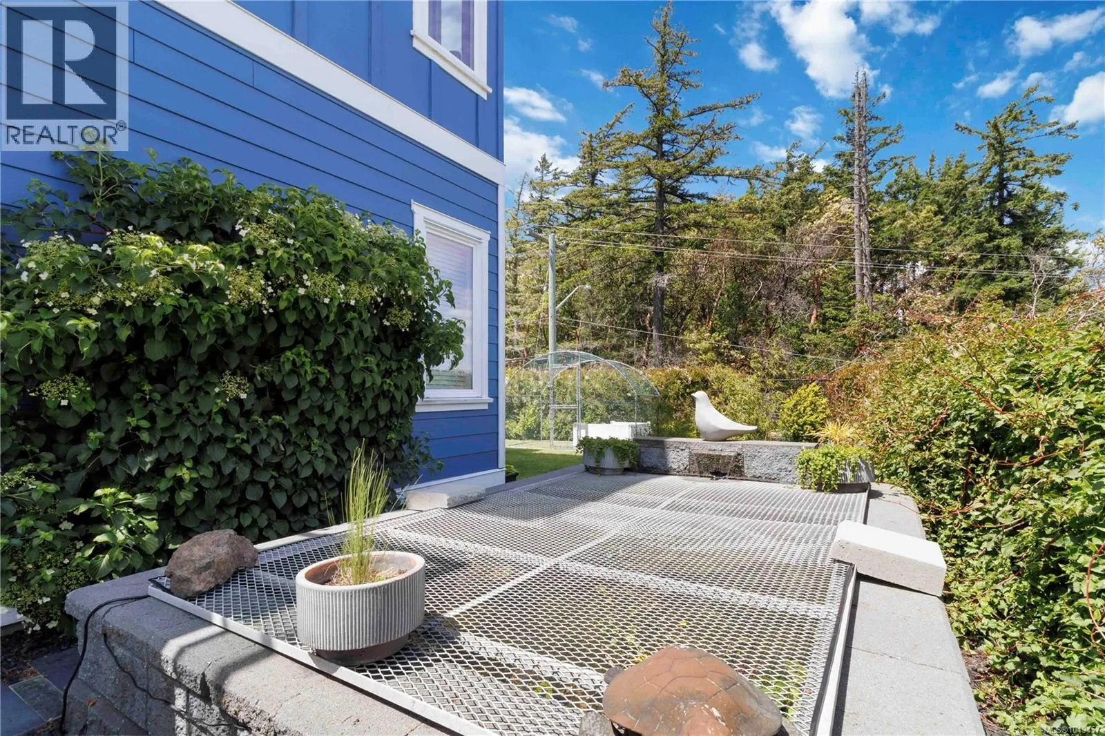 708 Demel Pl
