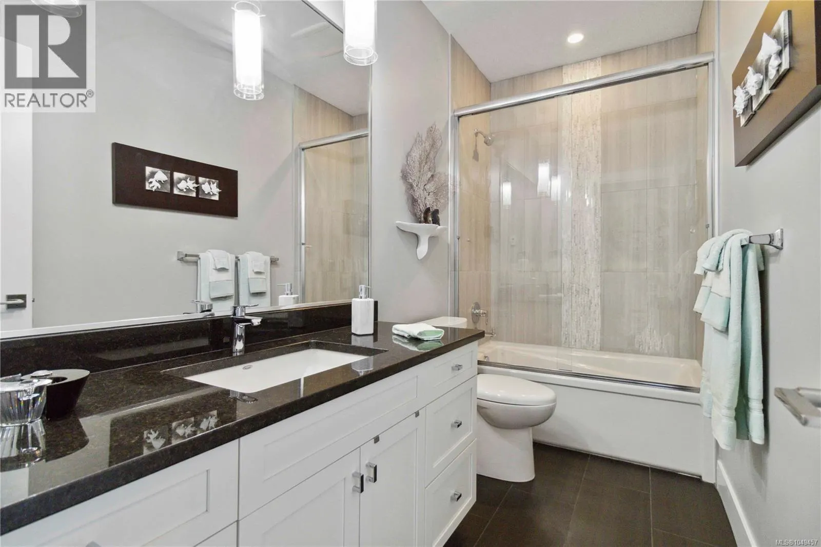 708 Demel Pl