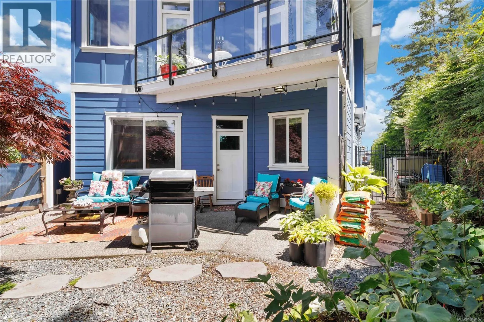 708 Demel Pl
