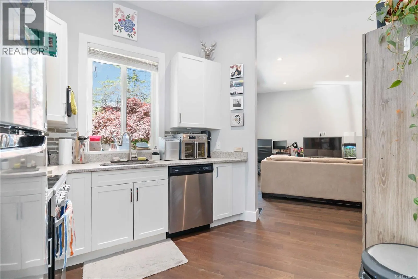 708 Demel Pl