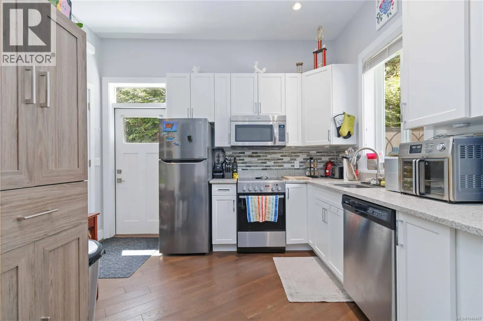 708 Demel Pl