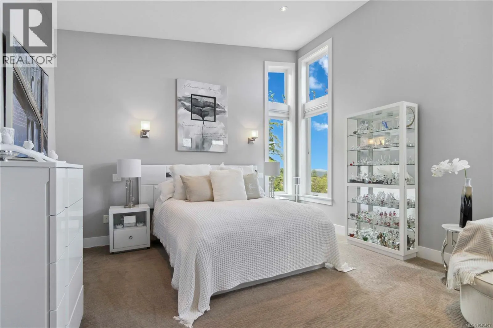 708 Demel Pl