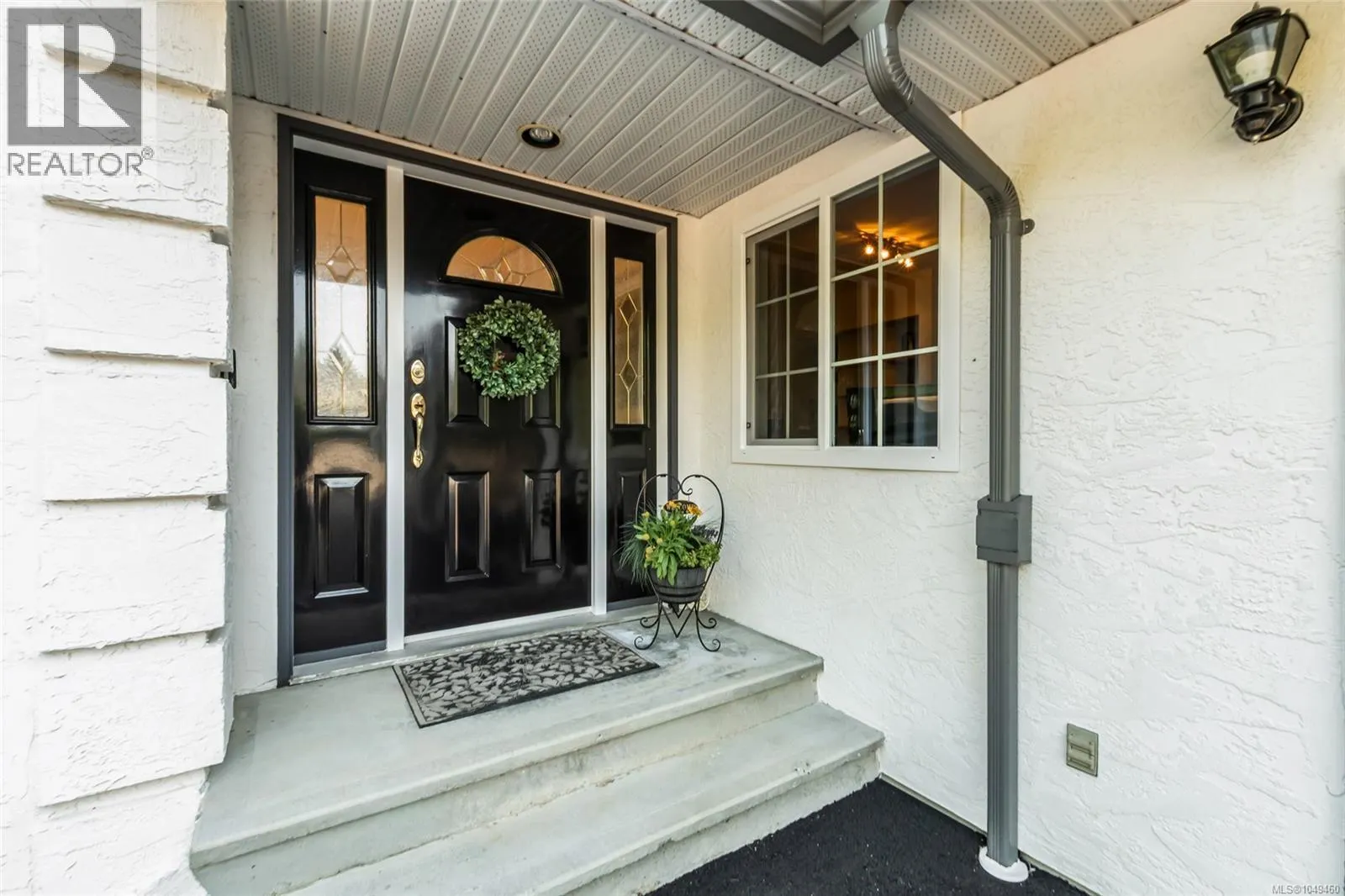 4718/4720 Shell Beach Rd