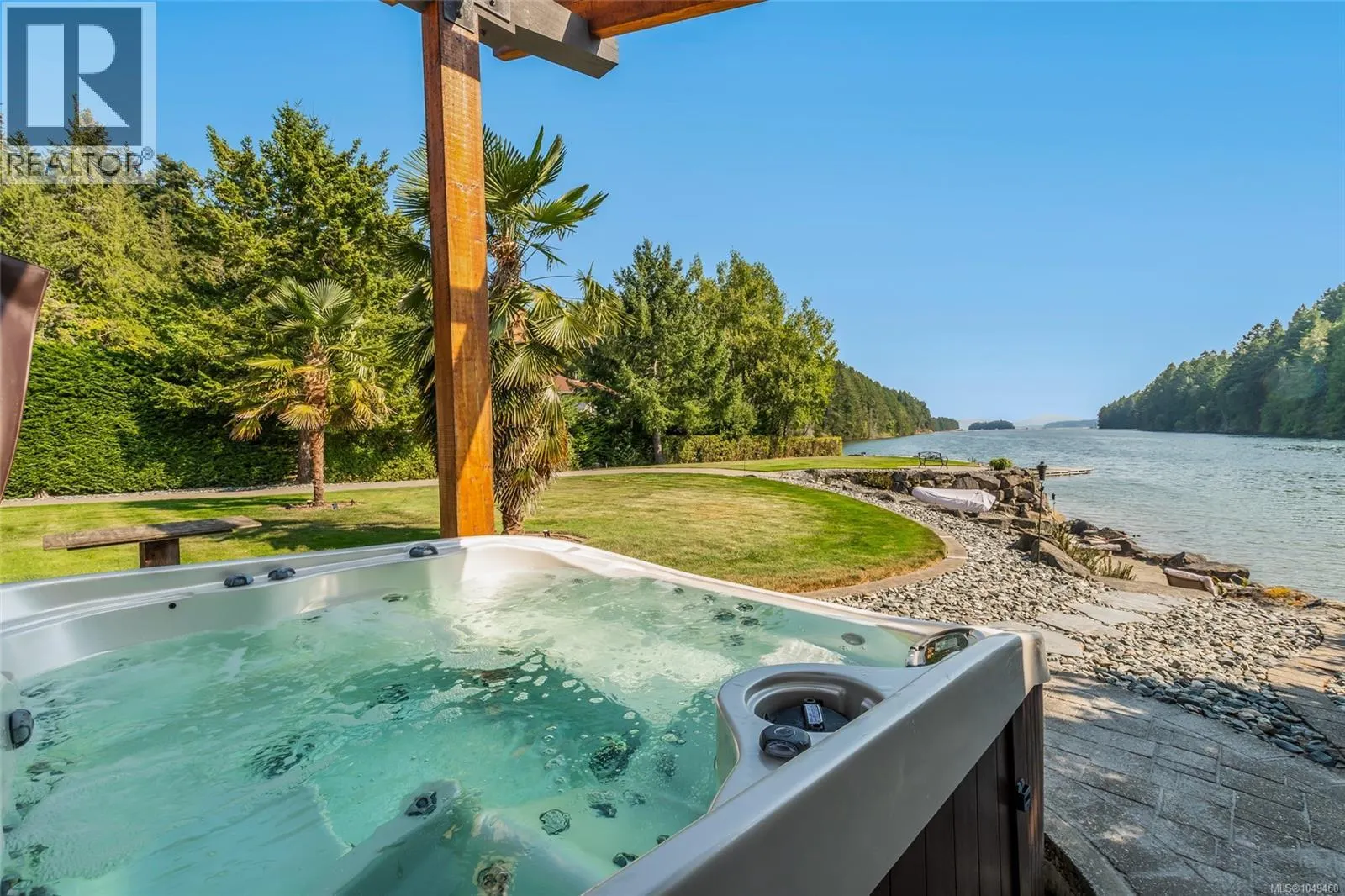 4718/4720 Shell Beach Rd