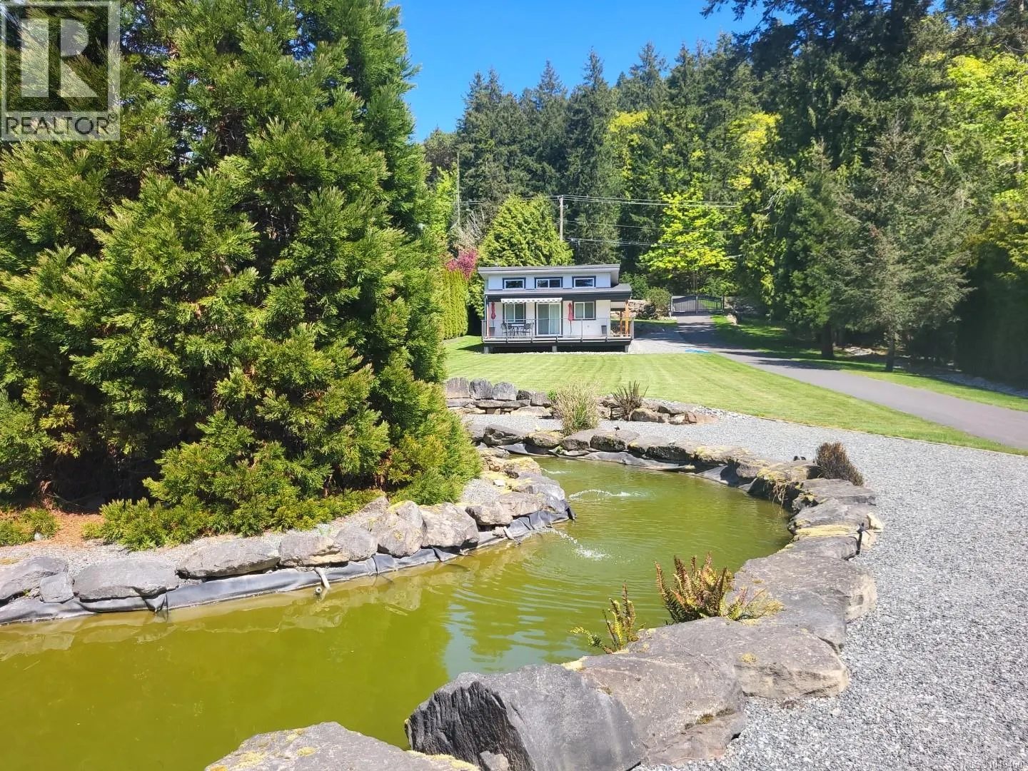4718/4720 Shell Beach Rd