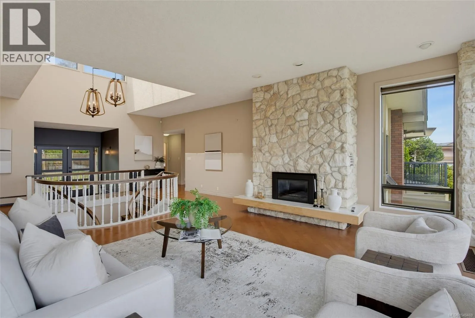 8798 Forest Park Dr