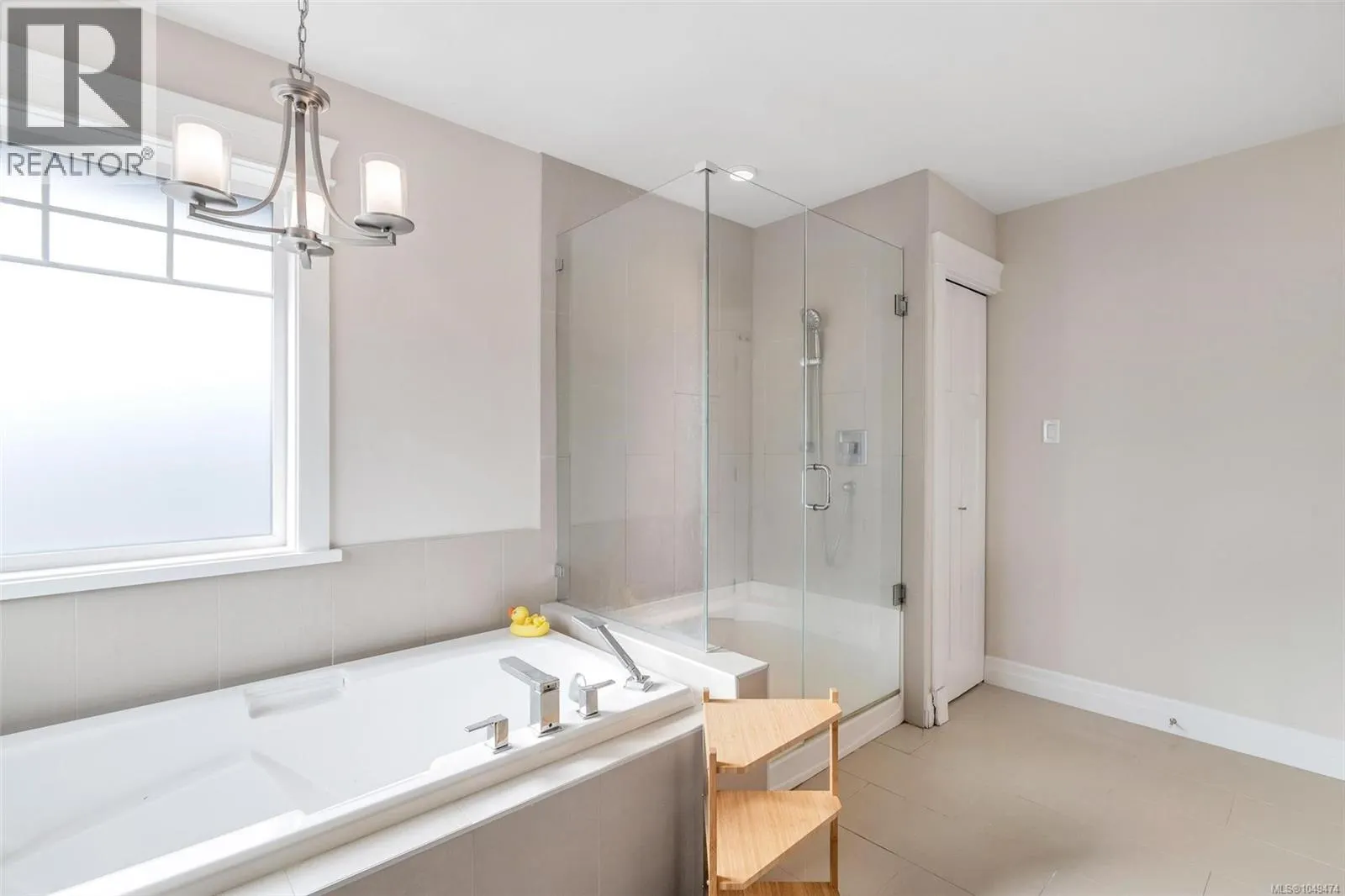 774 Egret Close