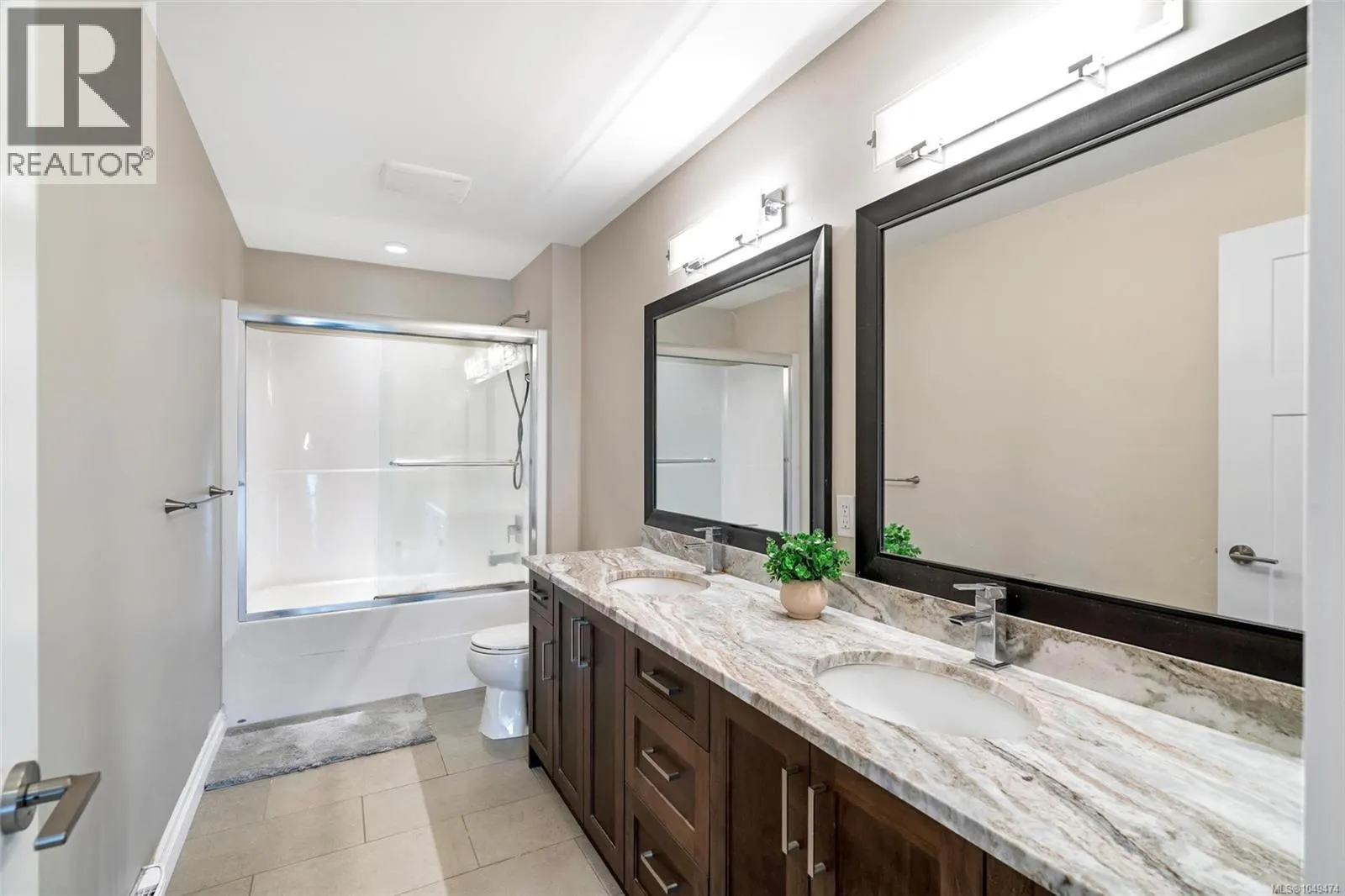 774 Egret Close