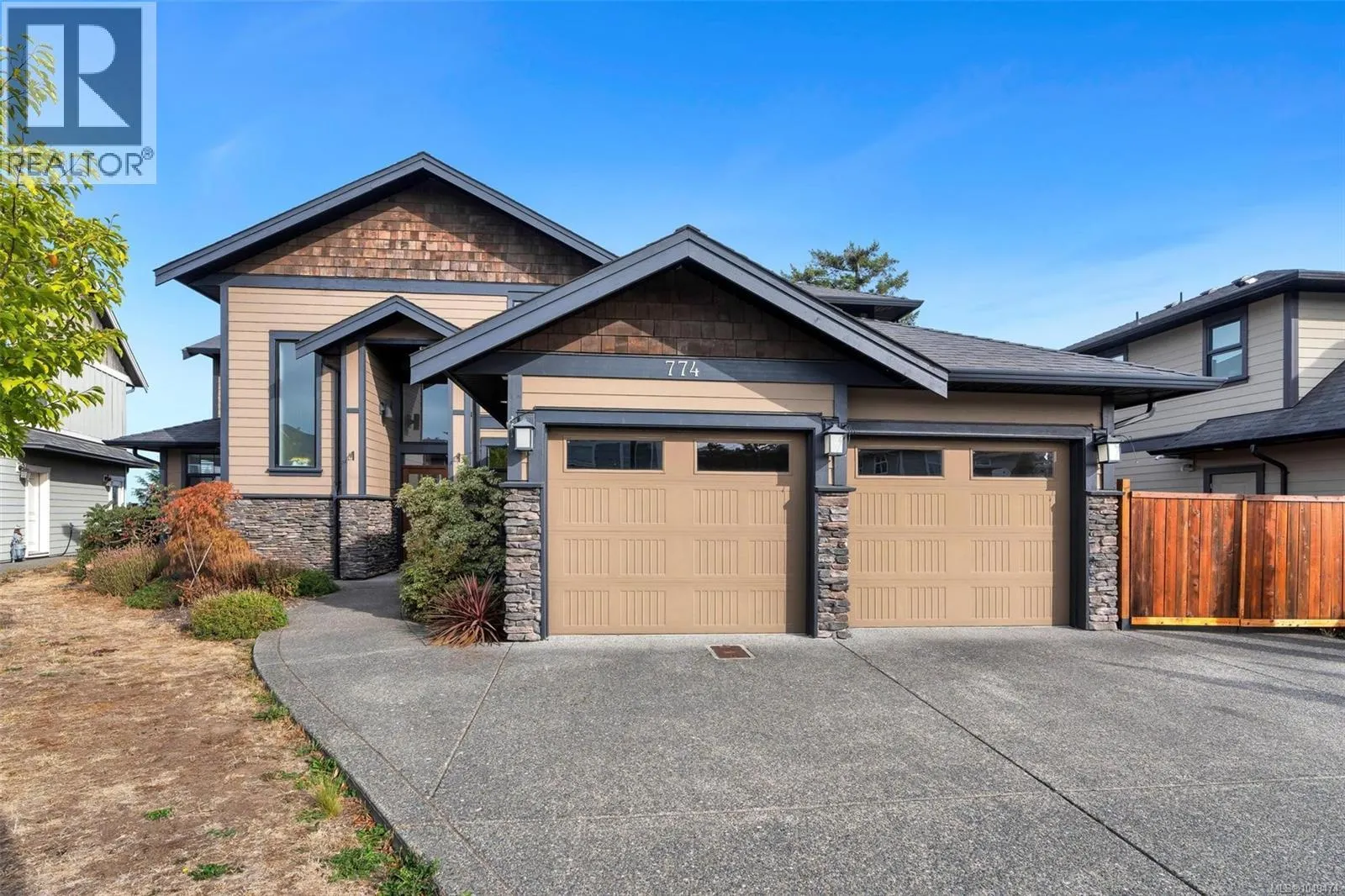 774 Egret Close