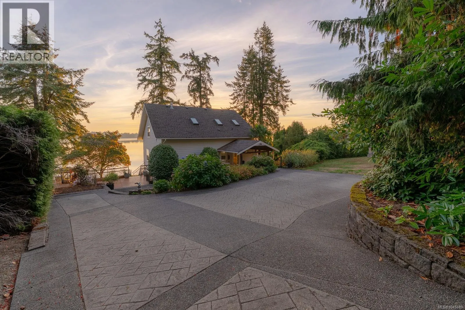 319 Chemainus Rd