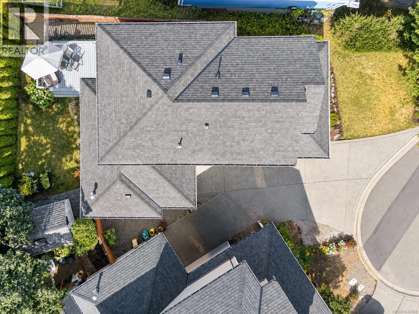23 Newstead Cres