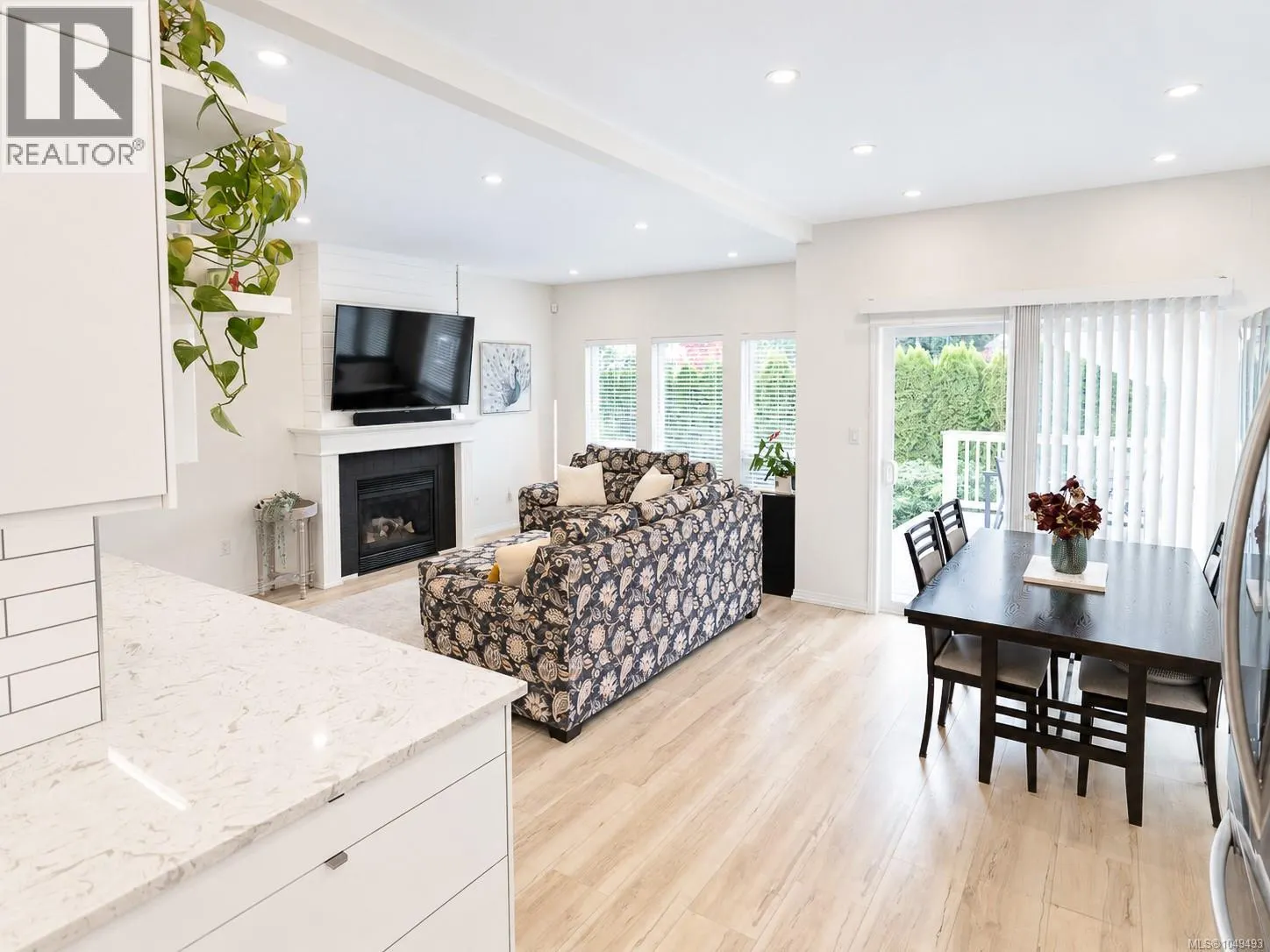 23 Newstead Cres