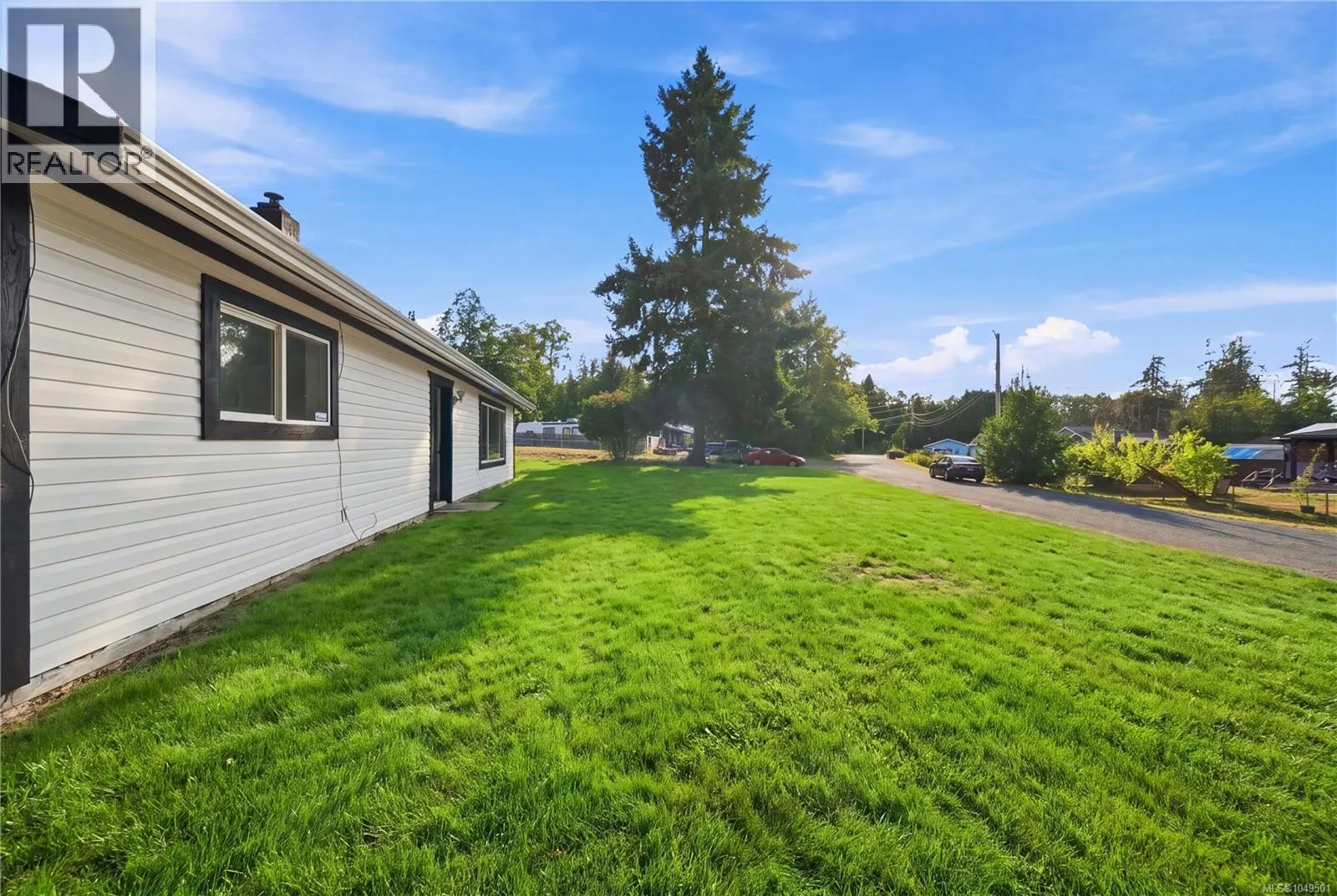 3538 Foxglove Rd