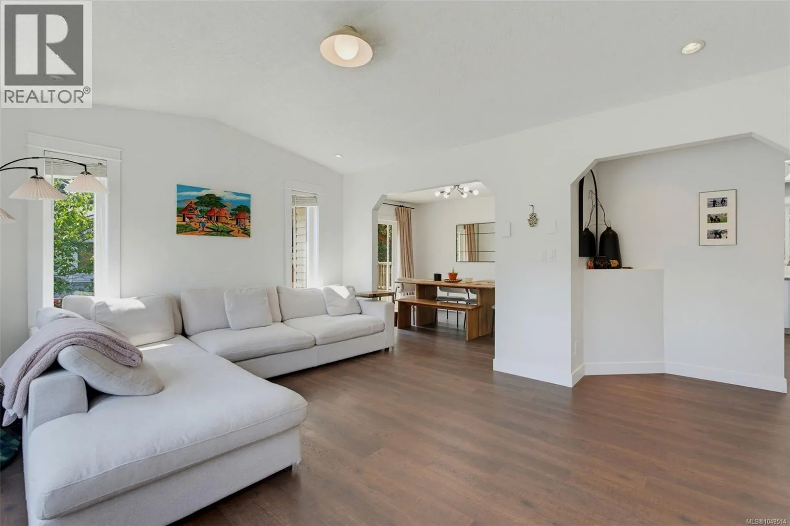 2962 Gladeson Lane