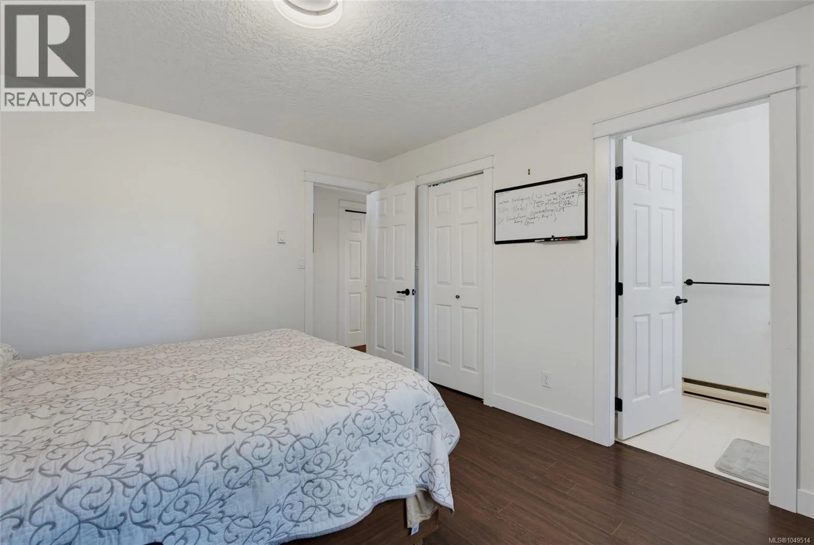 2962 Gladeson Lane