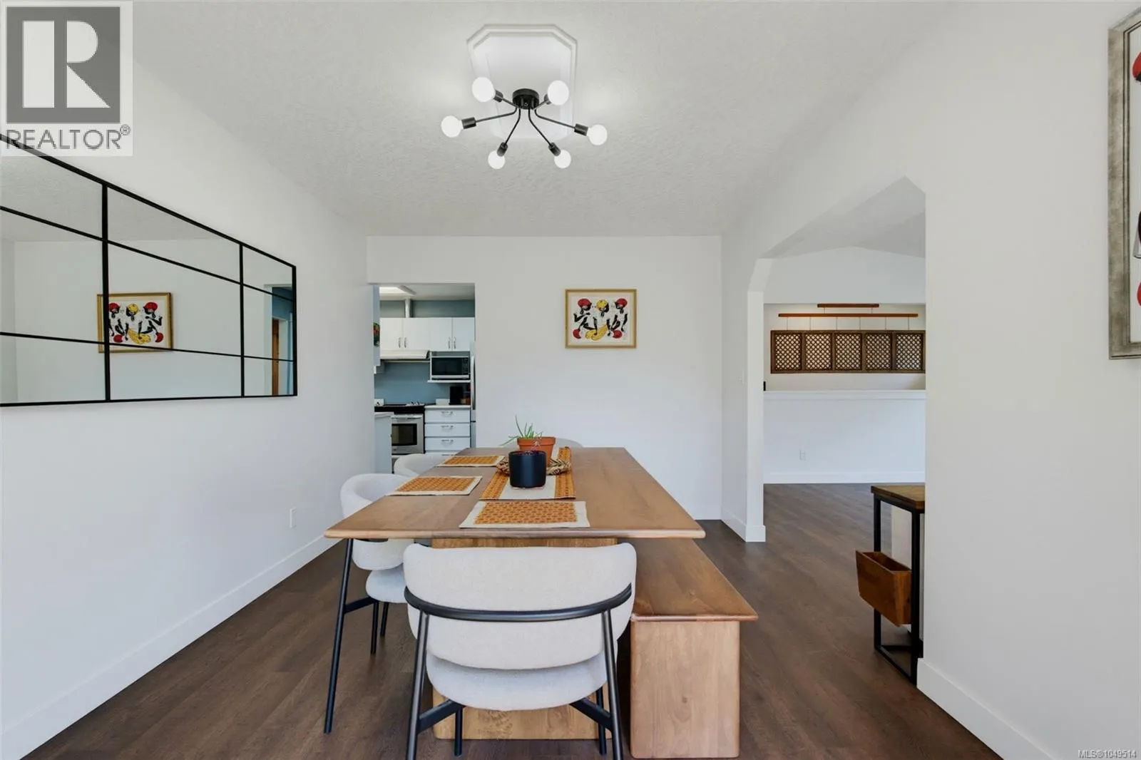 2962 Gladeson Lane