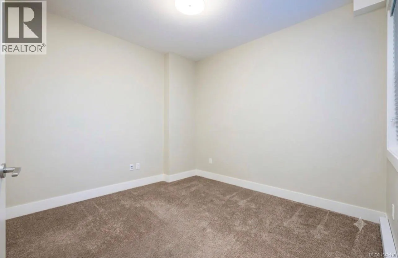 102 5930 Nelson Rd