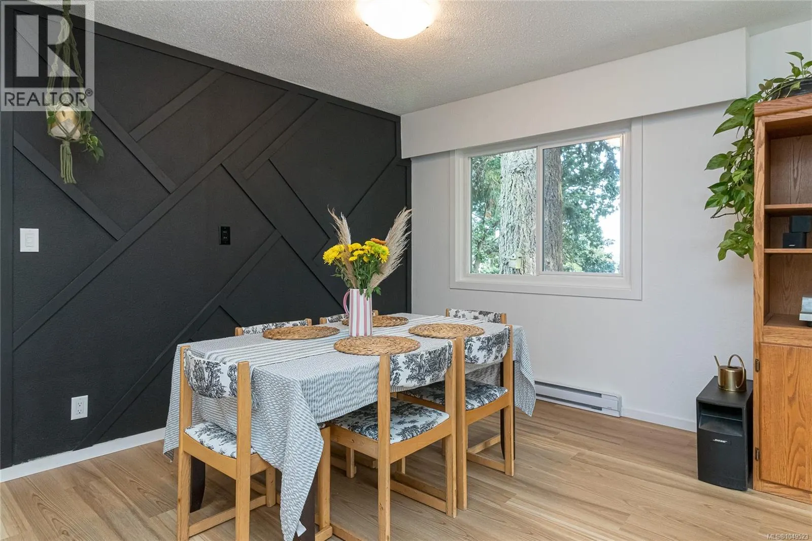 A 416 GAMBLE Pl