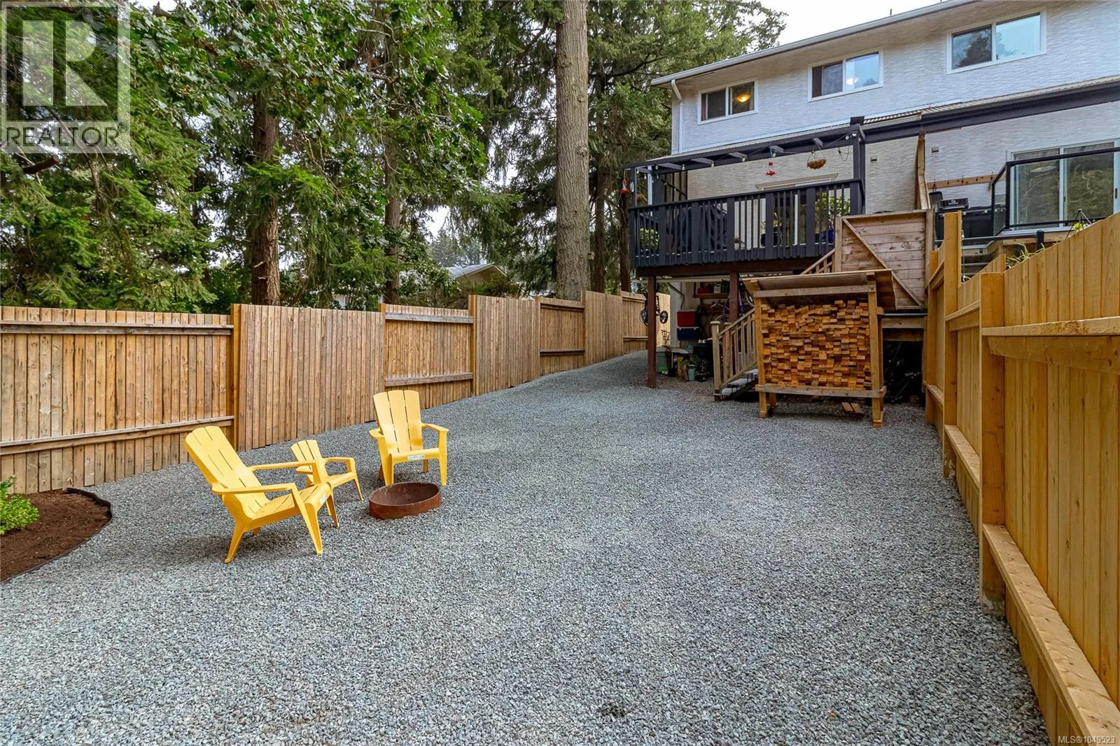 A 416 GAMBLE Pl