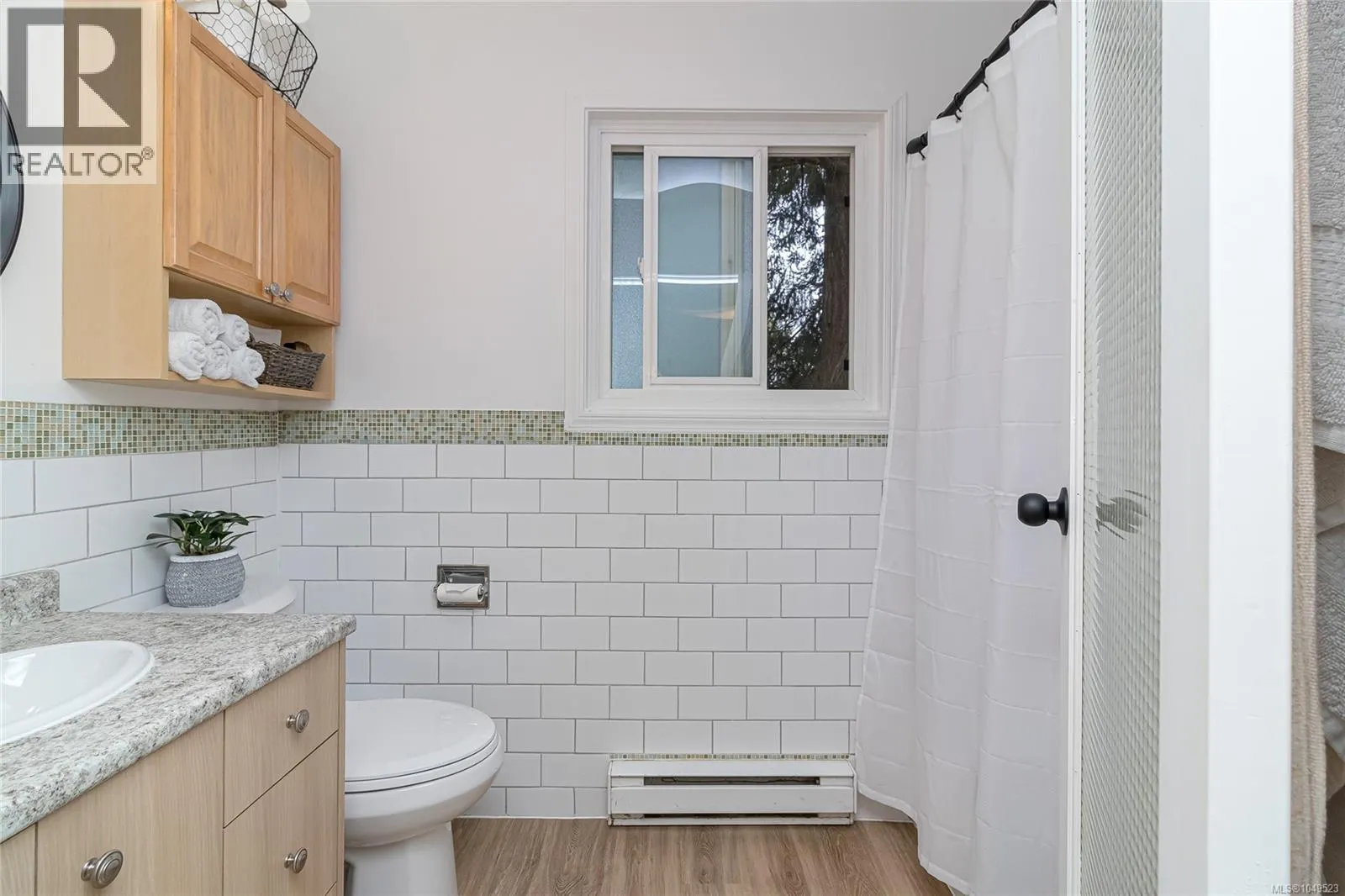 A 416 GAMBLE Pl