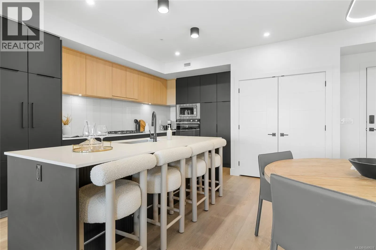 510 2341 Bear Mountain Pkwy