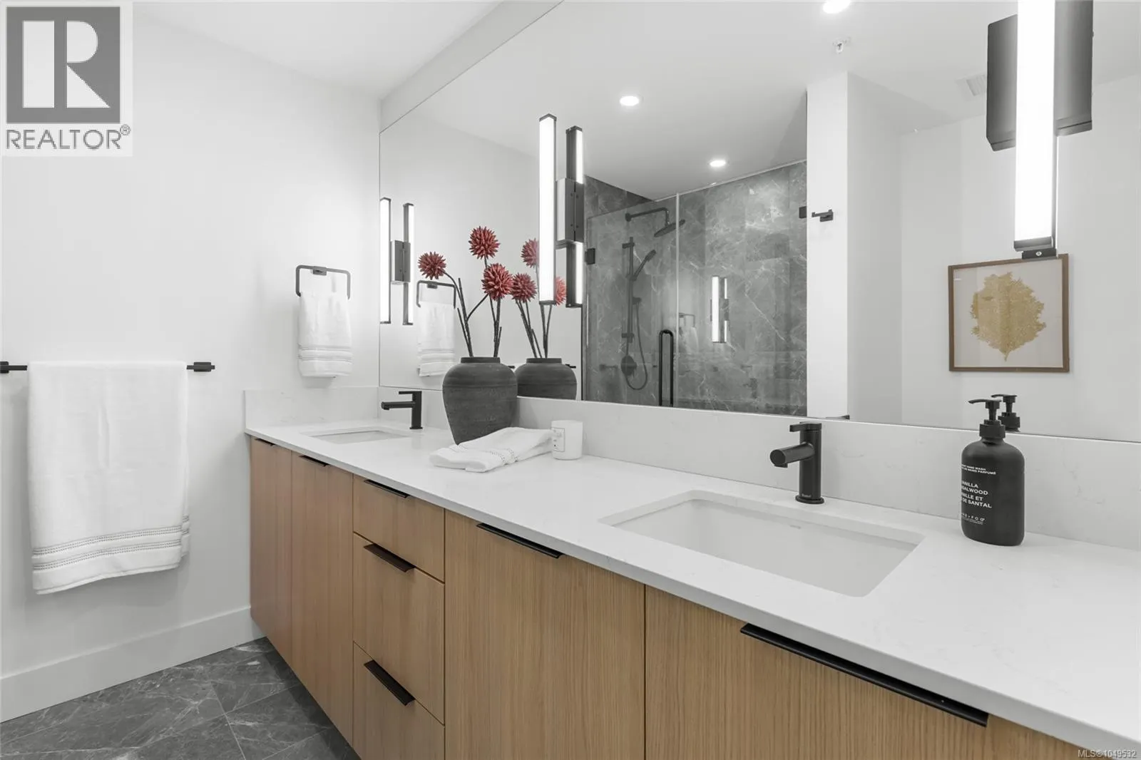316 2341 Bear Mountain Pkwy