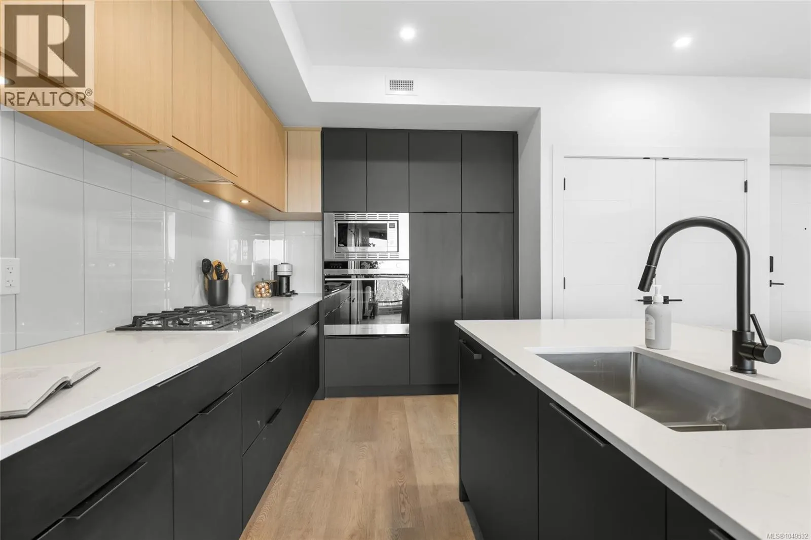 316 2341 Bear Mountain Pkwy