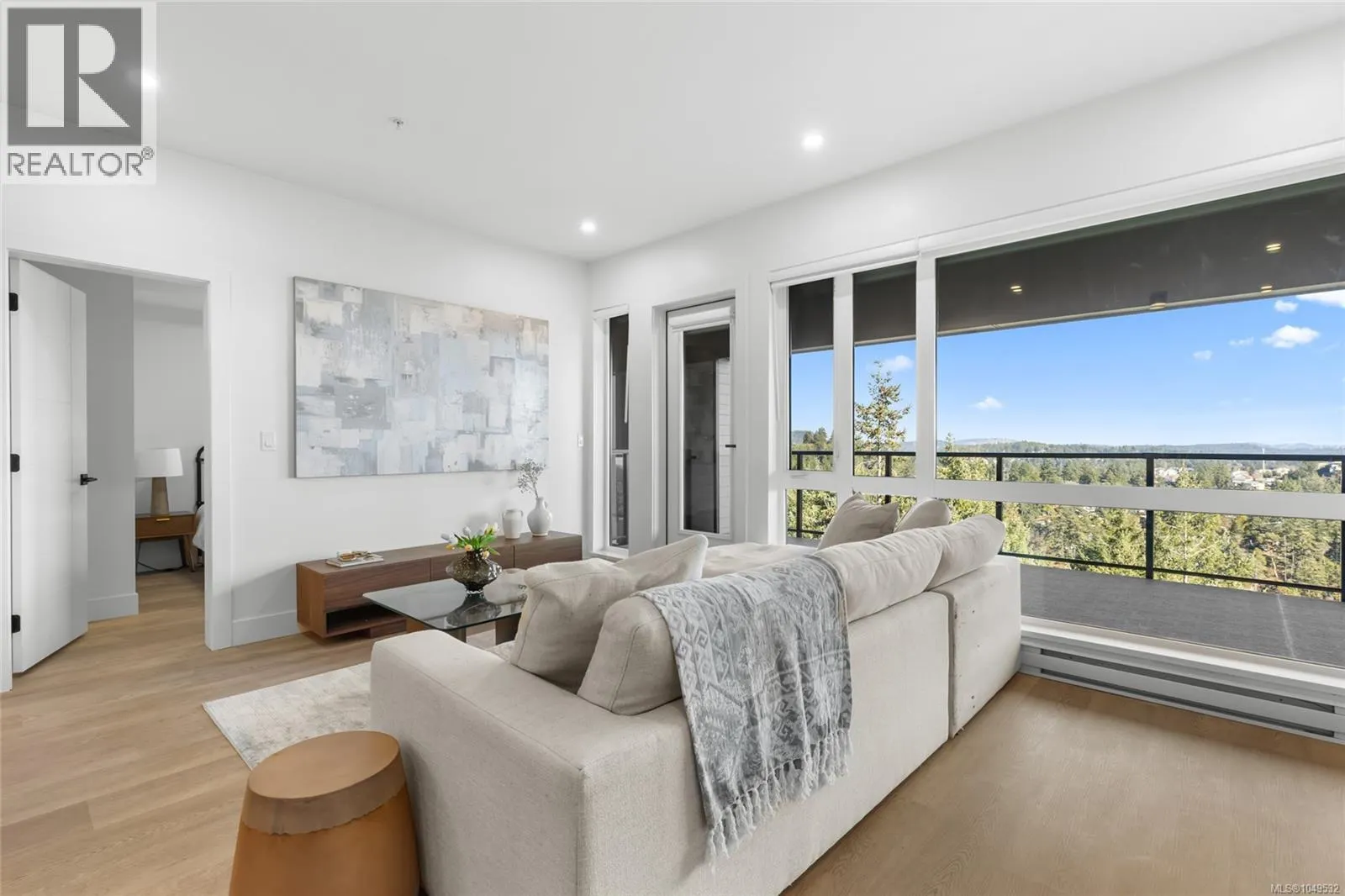 316 2341 Bear Mountain Pkwy