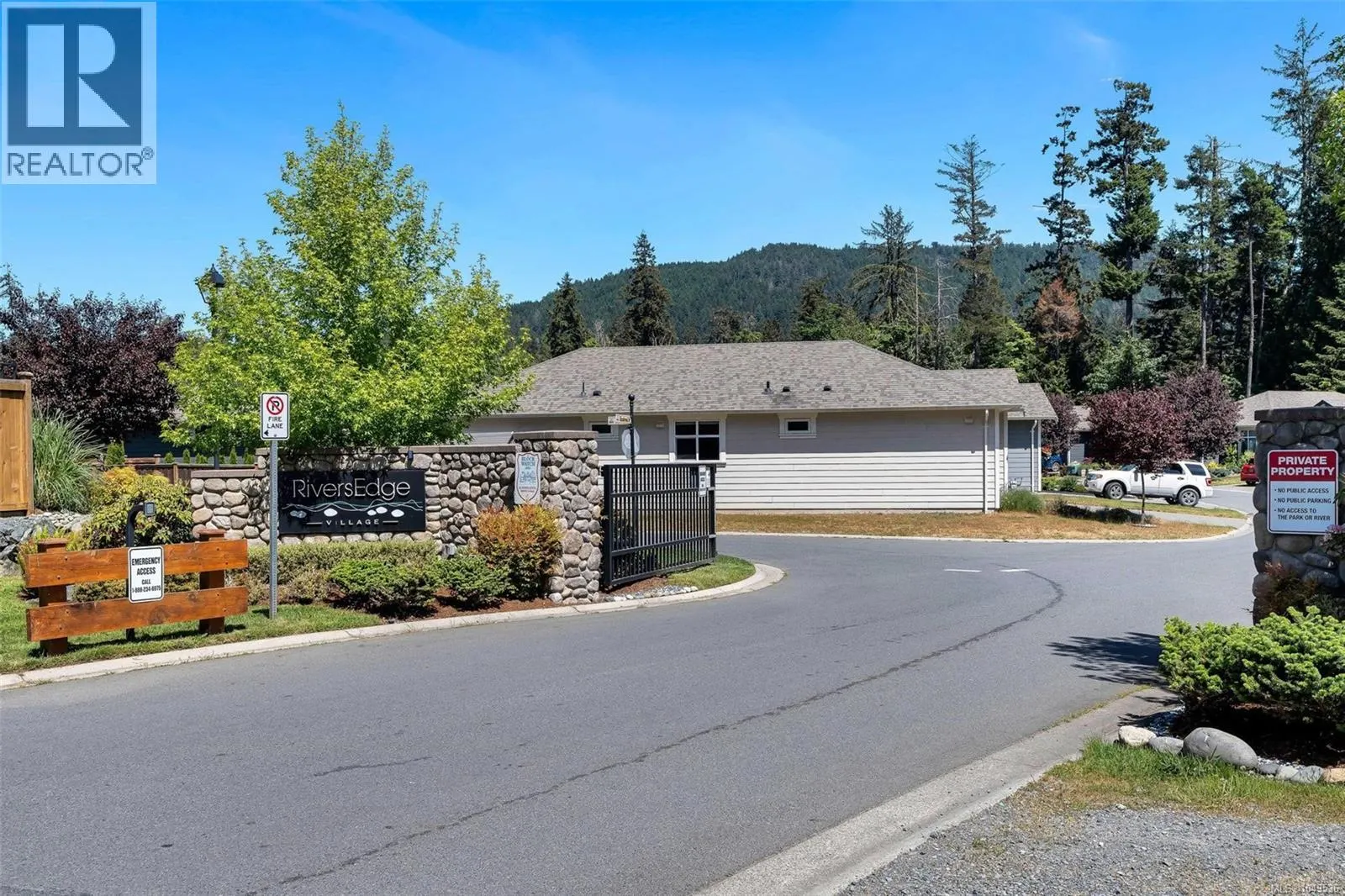 2410 Fern Way