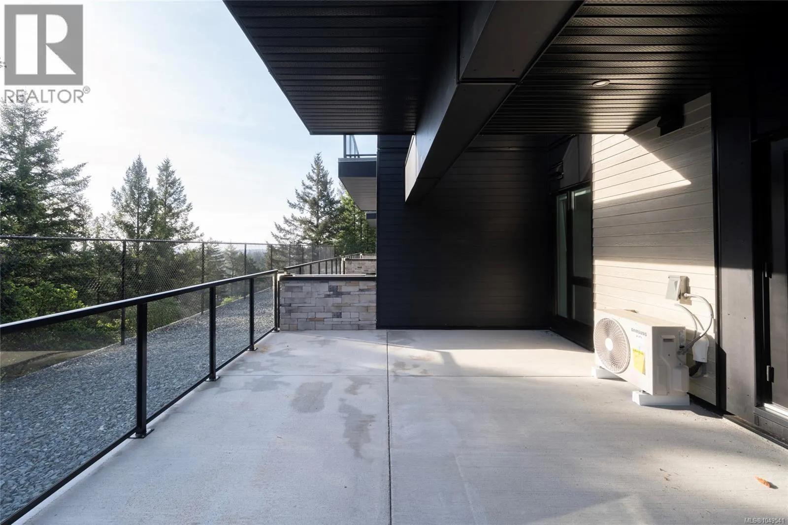 112 2341 Bear Mountain Pkwy