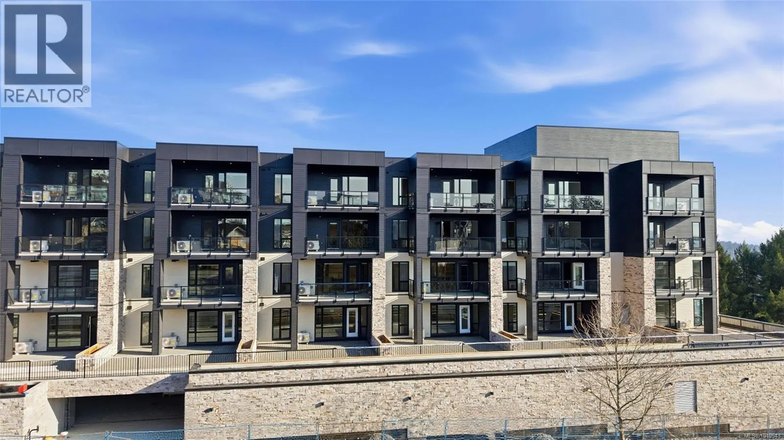 613 2337 Bear Mountain Pkwy