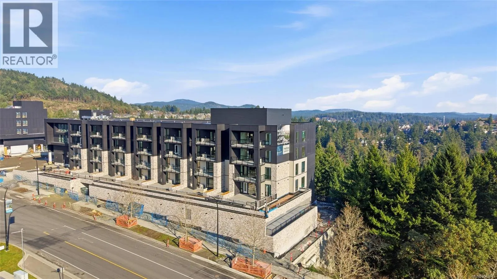 613 2337 Bear Mountain Pkwy