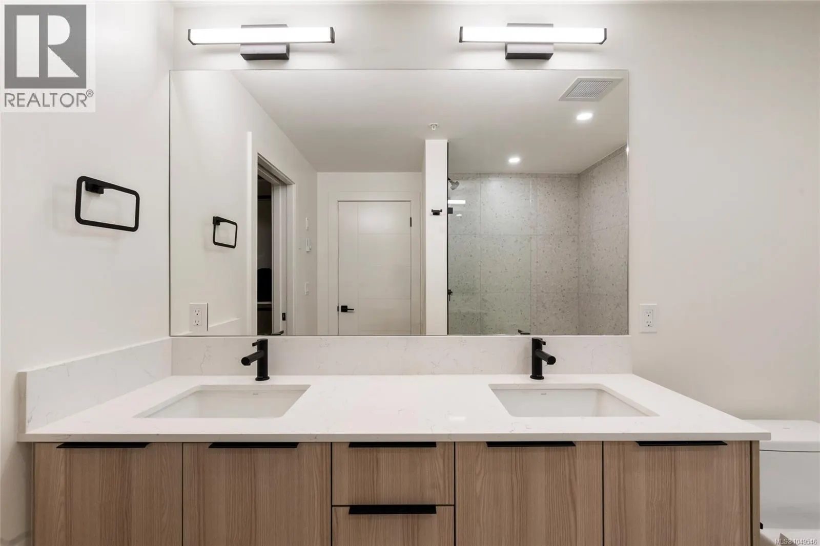 605 2337 Bear Mountain Pkwy