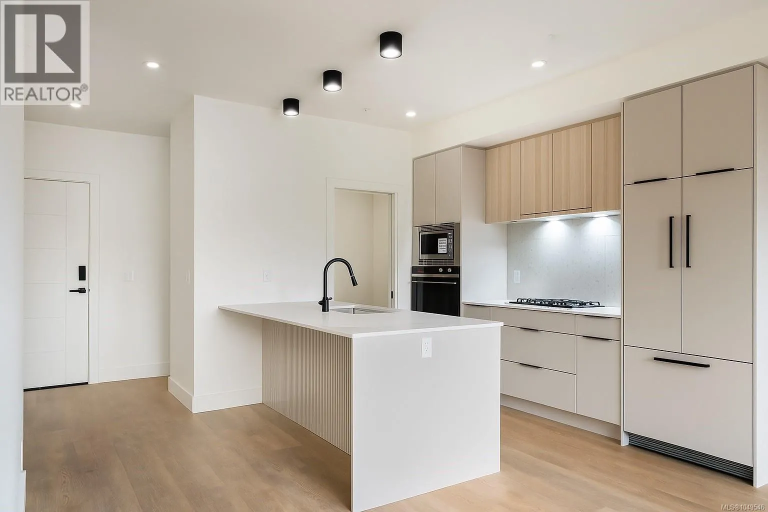 605 2337 Bear Mountain Pkwy