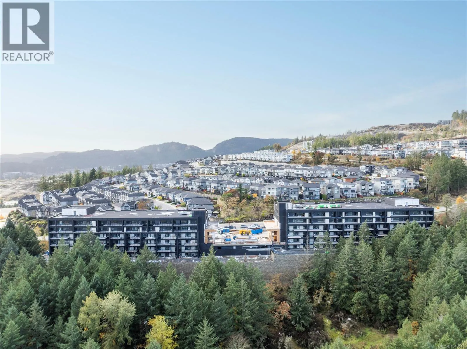 605 2337 Bear Mountain Pkwy