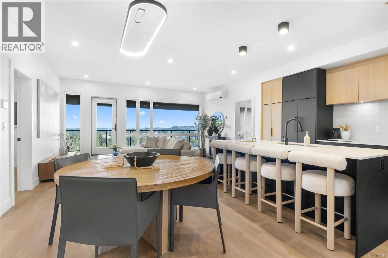 602 2337 Bear Mountain Pkwy
