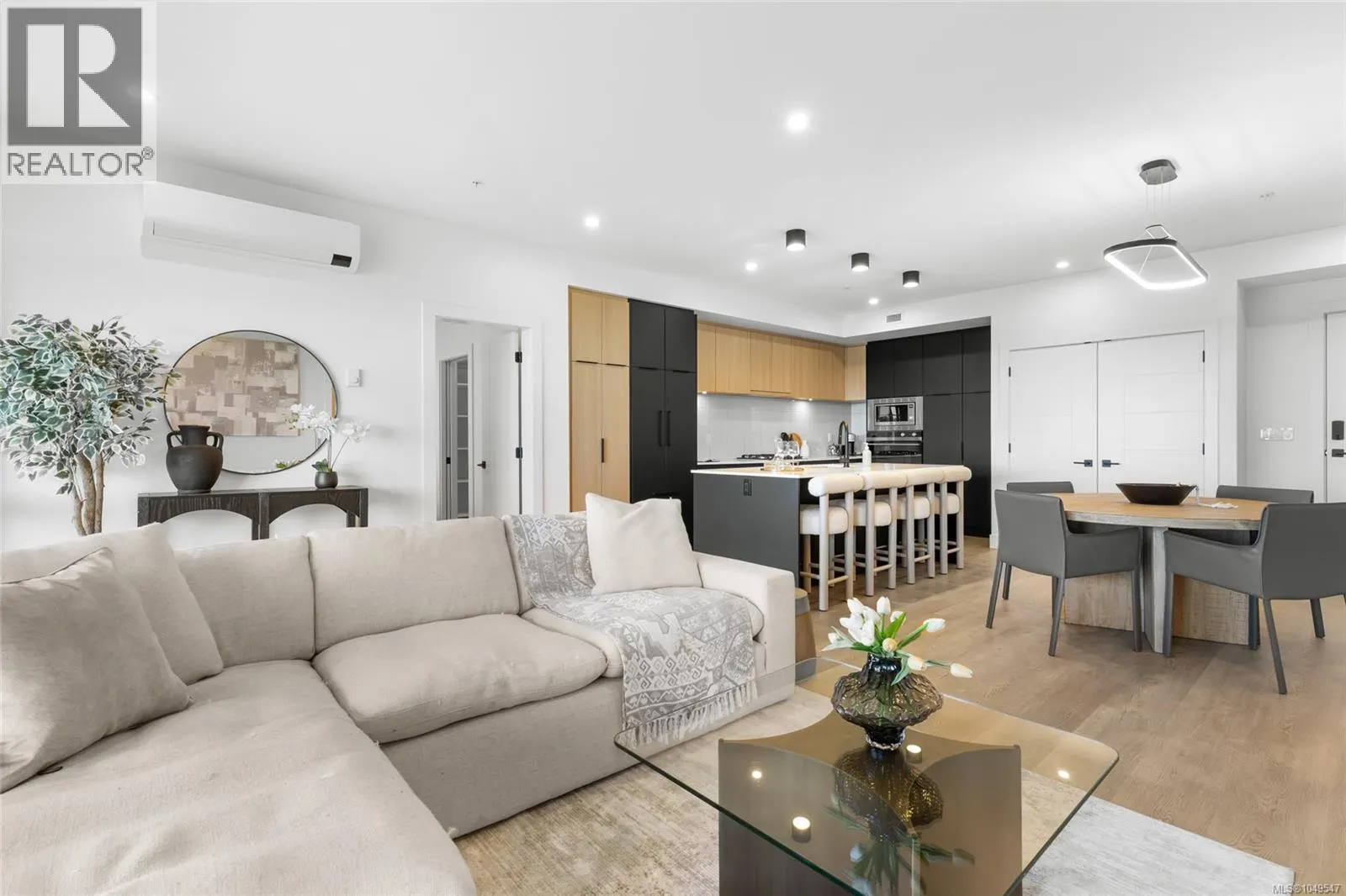 602 2337 Bear Mountain Pkwy