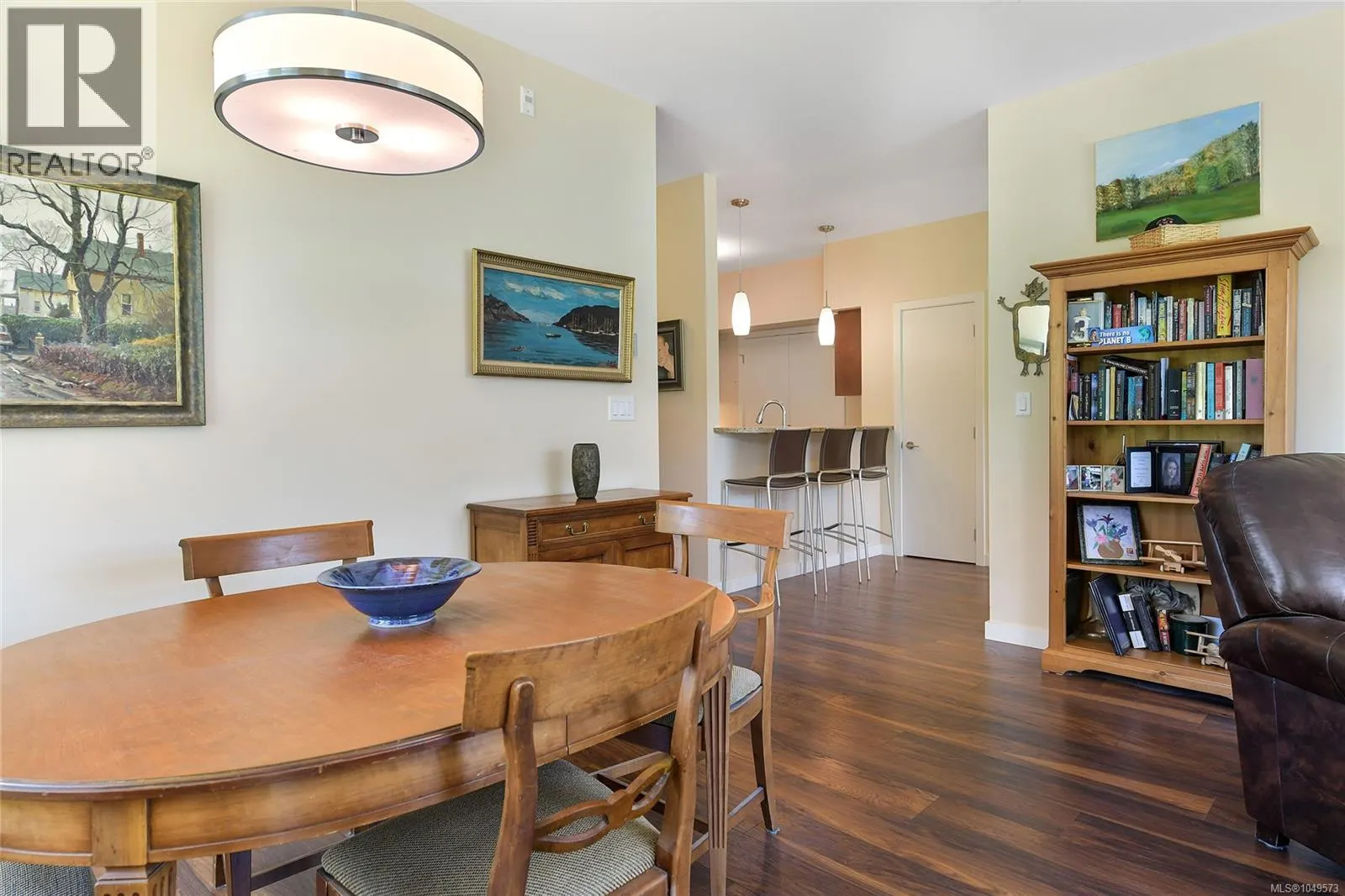 201 591 Latoria Rd