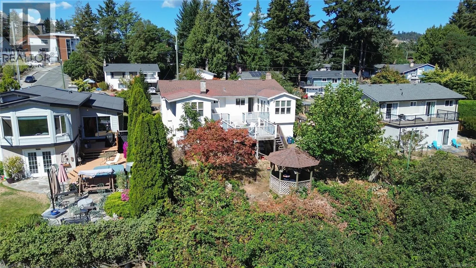 3057 Shoreview Dr