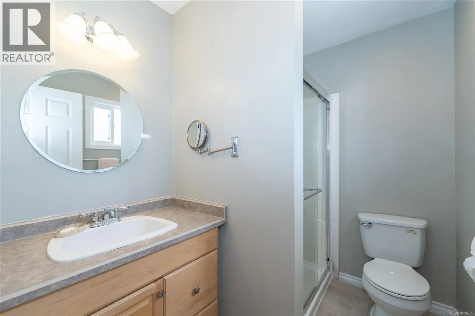 3057 Shoreview Dr