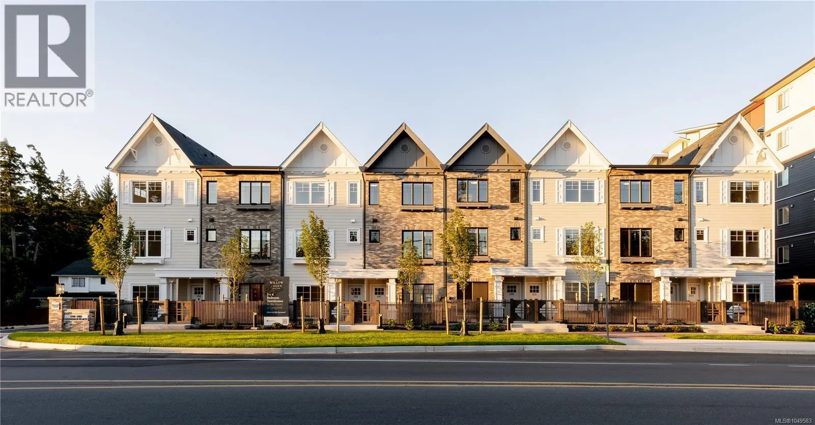 109 3230 Glendale Pl