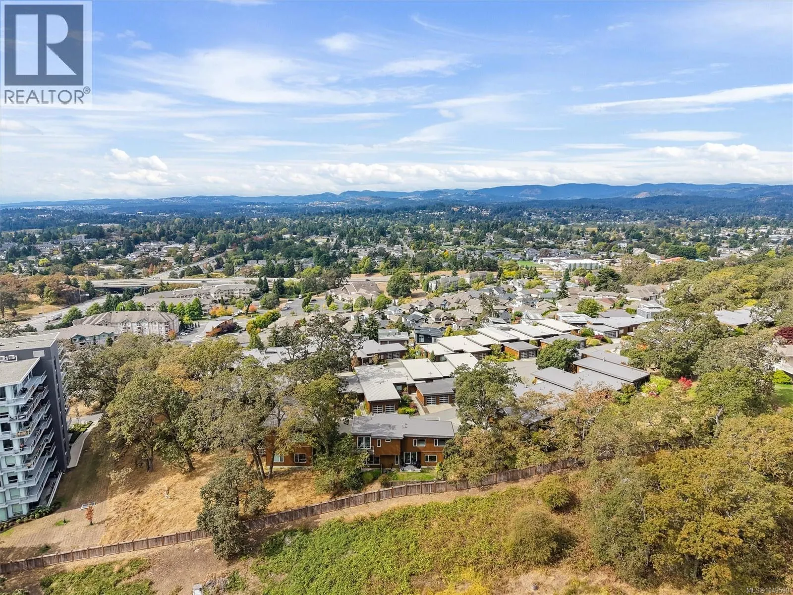 810 Rainbow Ridge Lane