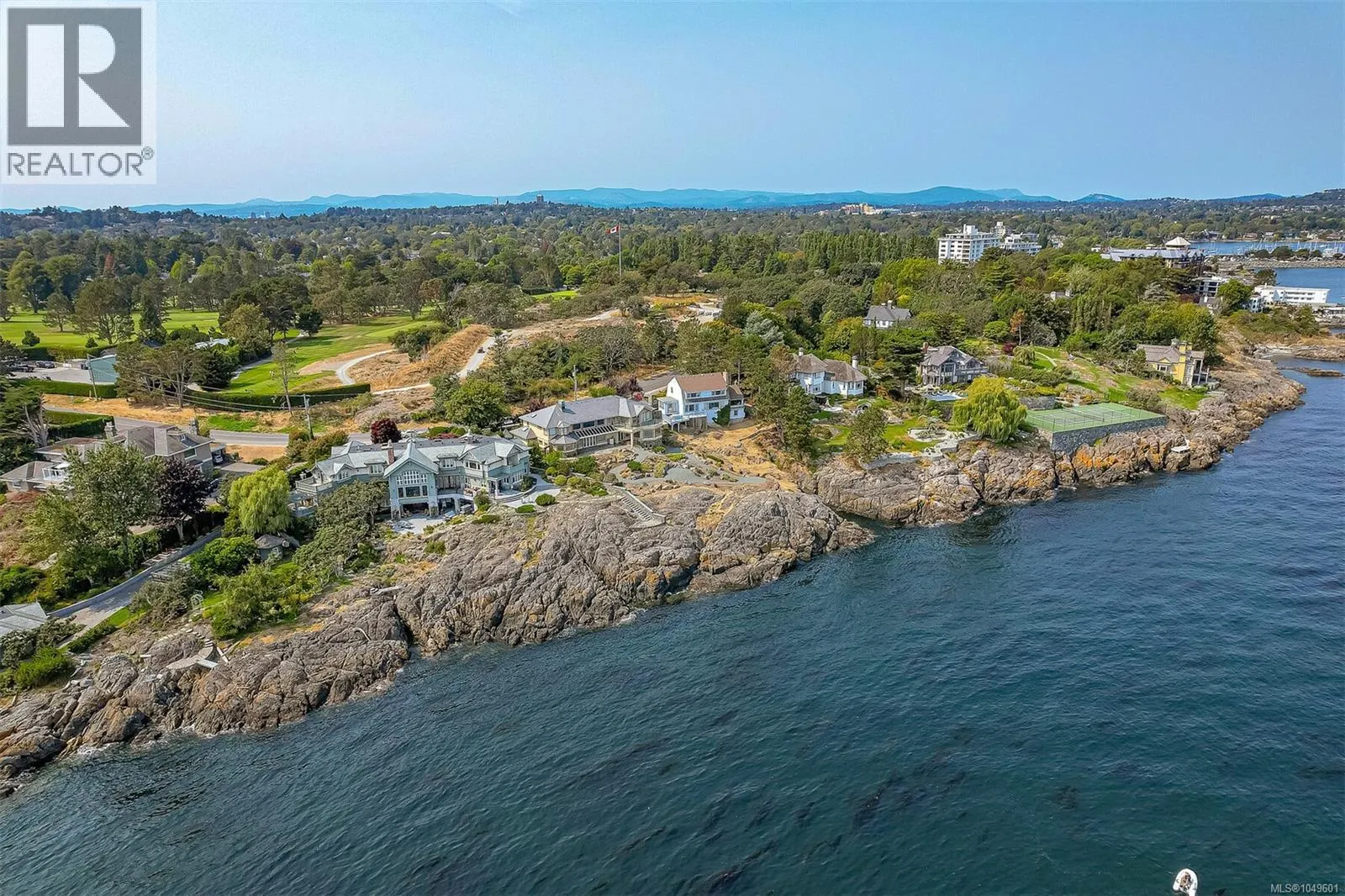 987 Beach Dr