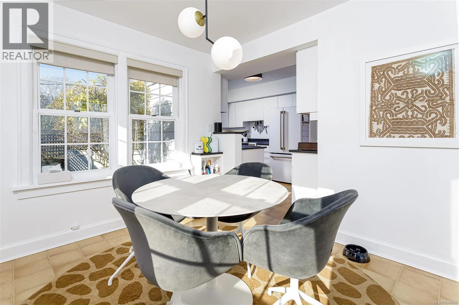 987 Beach Dr