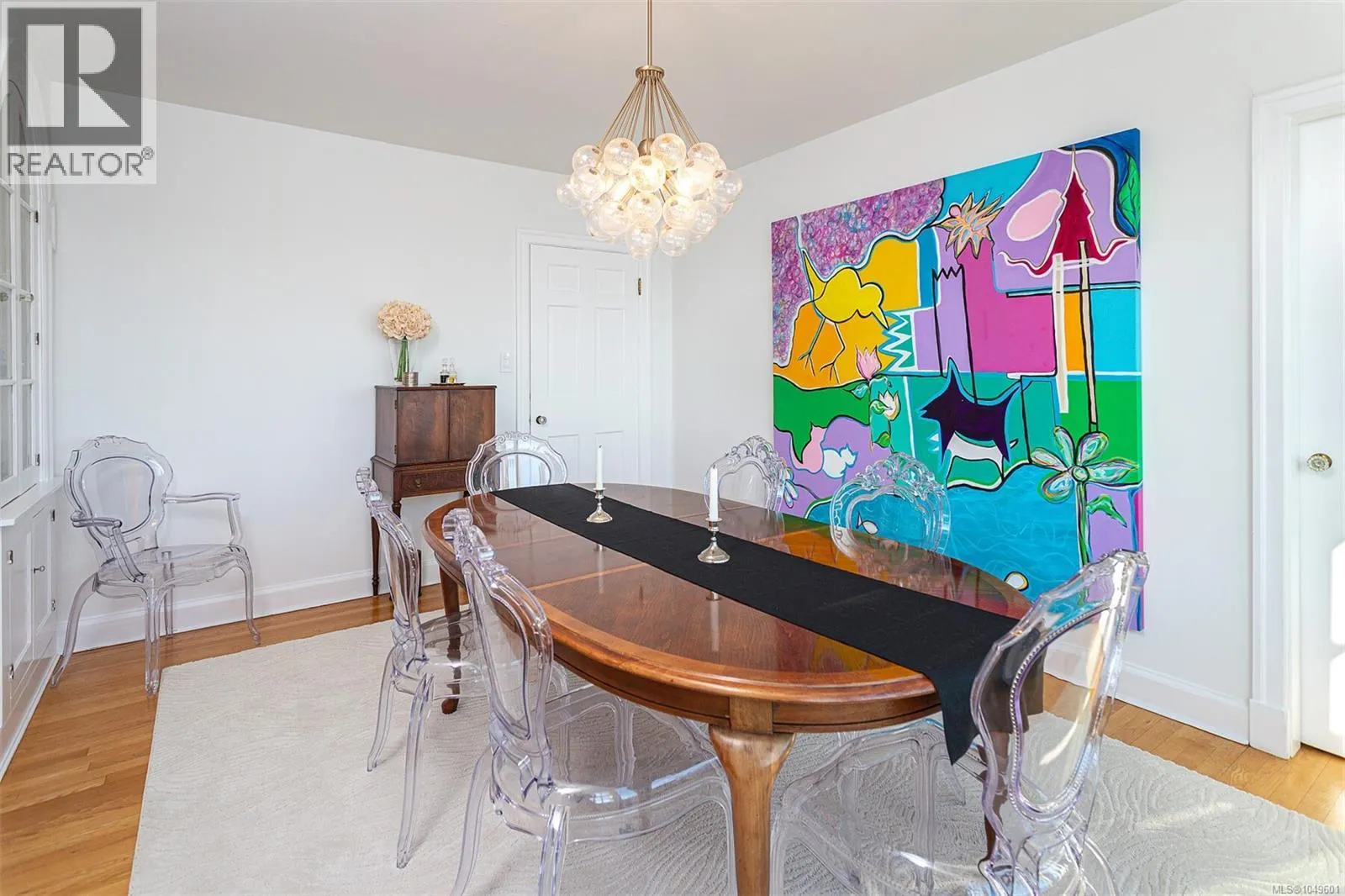 987 Beach Dr