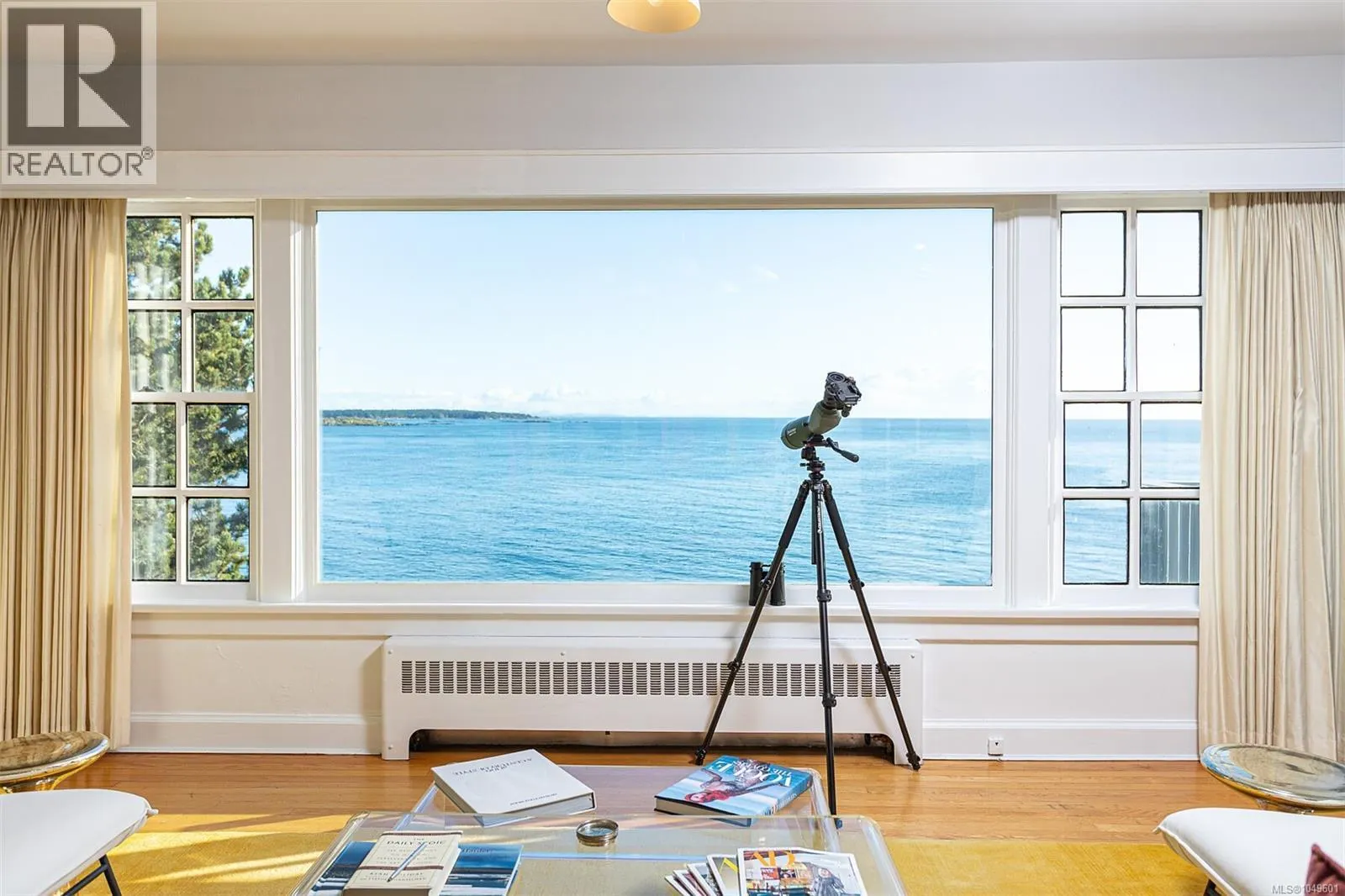 987 Beach Dr